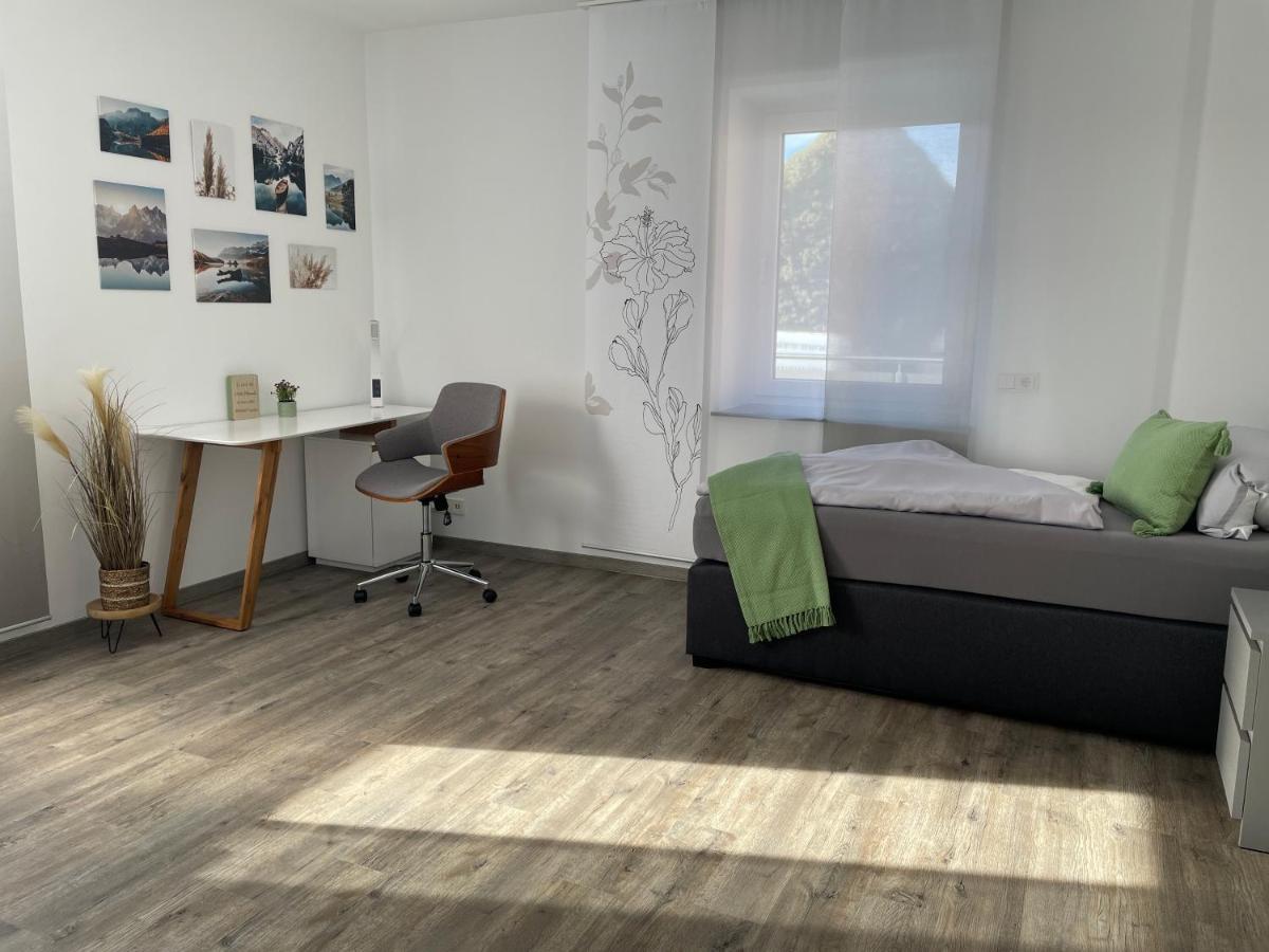 Wohnung Fuer Berufstaetige Hünfeld Екстериор снимка